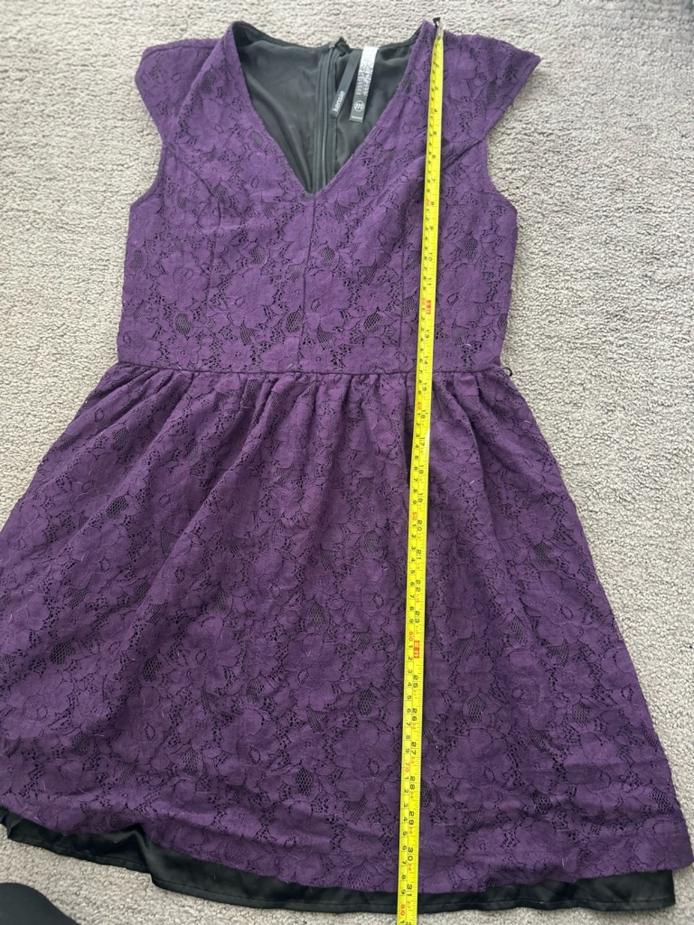 Kensie Plum Purple Lace Fit & Flare Mini Dress V-Neck Cap Sleeve Lined Size M - Picture 6 of 13